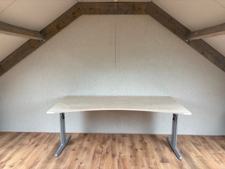 Groot verstelbaar bureau 200x100 cm, Ophalen, Zit-sta bureau, Hout, In hoogte verstelbaar