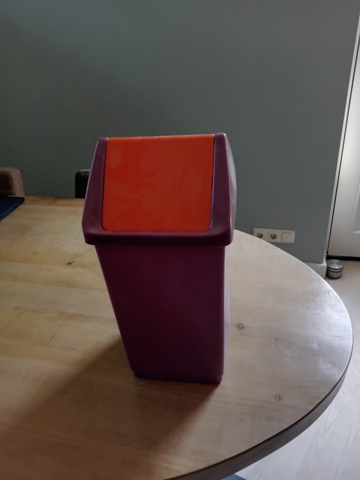 Prullenbakje, Huis en Inrichting, Woonaccessoires | Prullenbakken, Minder dan 10 liter, Ophalen, Kunststof