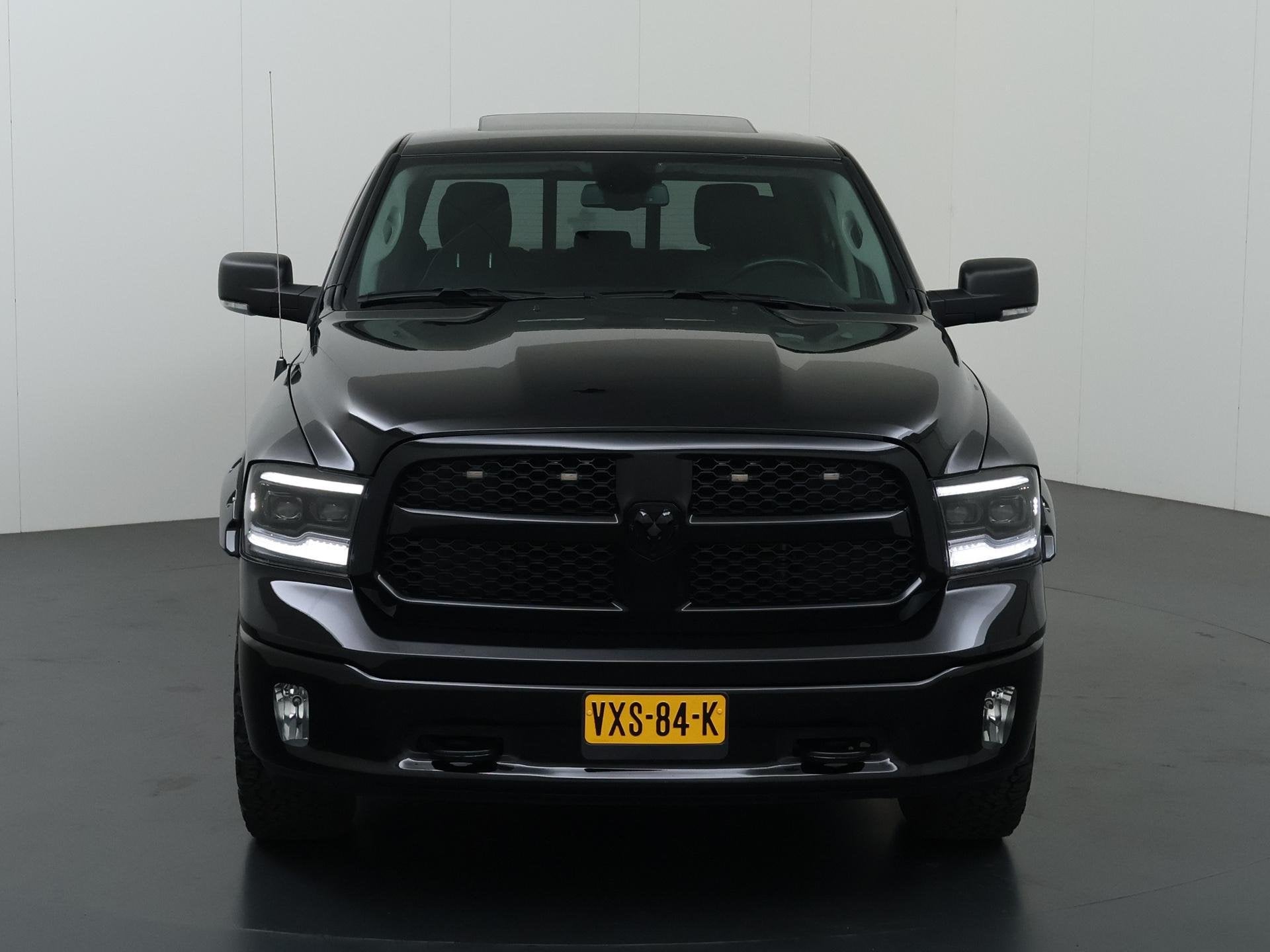 Dodge RAM 1500 5.7 V8 4X4 | CREW-CAB | PRINS LPG-G3 | TONNEA, Automaat, Gebruikt, 5654 cc, Zwart