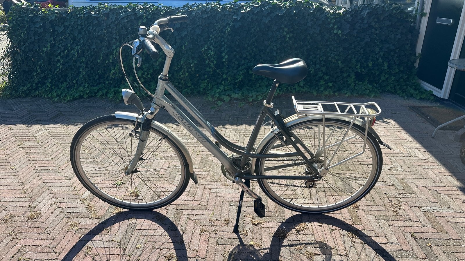 Giant Damesfiets met versnellingen, Fietsen en Brommers, Ophalen, Gebruikt, Velgrem, Versnellingen