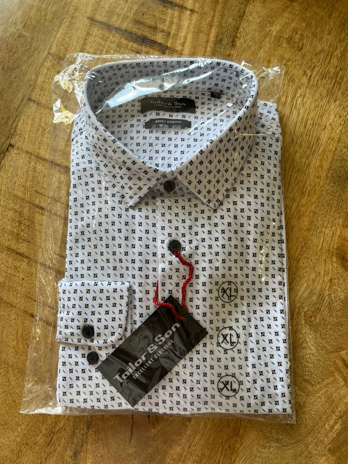 Overhemd tailor en son xl wit met print, Kleding | Heren, Overhemden, Ophalen of Verzenden, Nieuw, Wit, Halswijdte 43/44 (XL)
