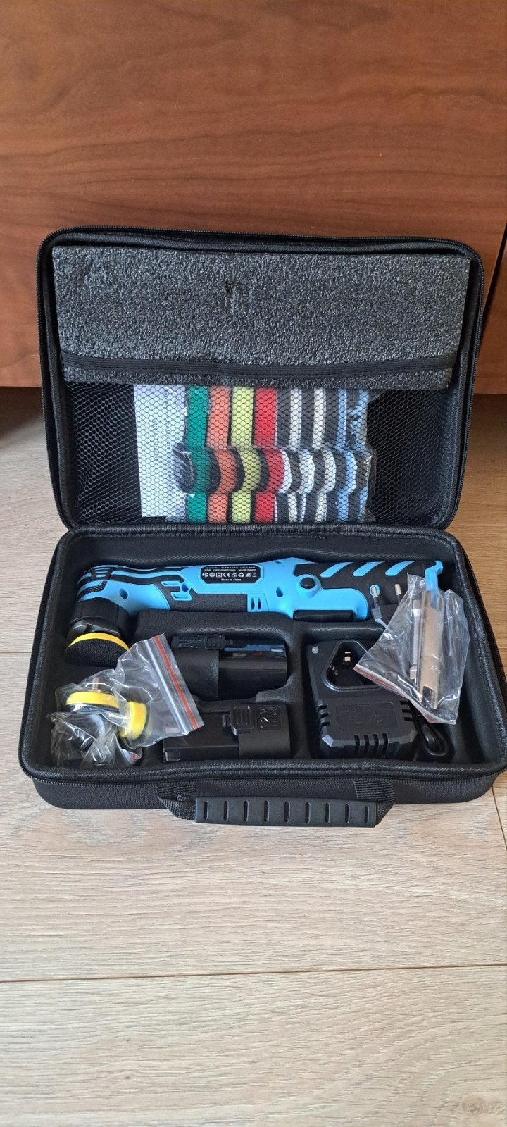 Nieuwe draadloze mini accu polijstmachine., Ophalen of Verzenden