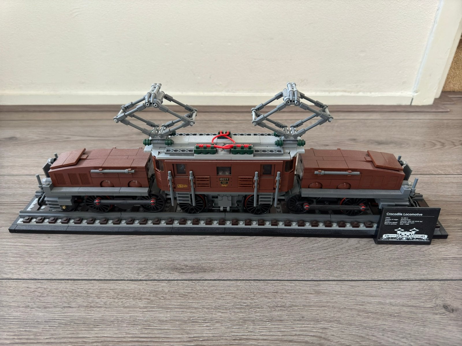 Lego 10277 krokodil locomotief compleet, Lego, Ophalen of Verzenden, Zo goed als nieuw, Compleet