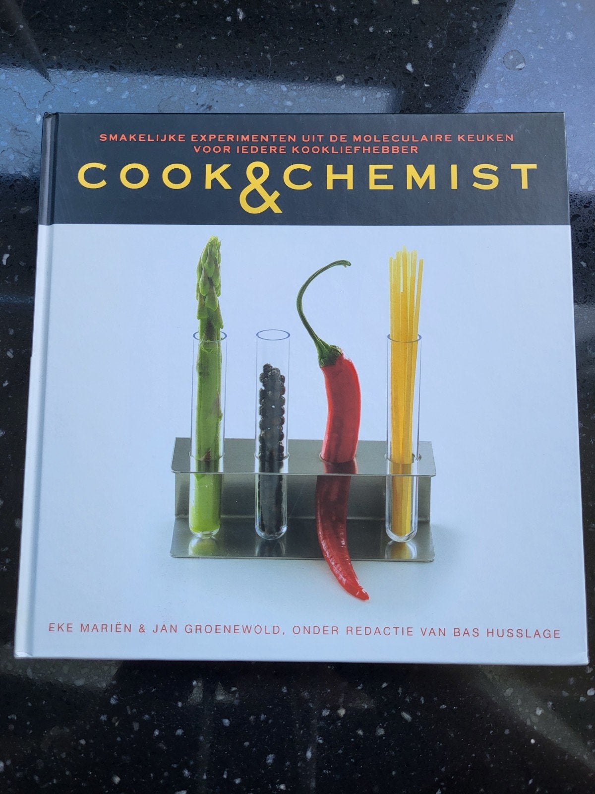 Cook & Chemist - Moleculaire Keuken Kookboek, Boeken, Nieuw, Ophalen of Verzenden, Eke Mariën en Jan Groenewold, Gezond koken
