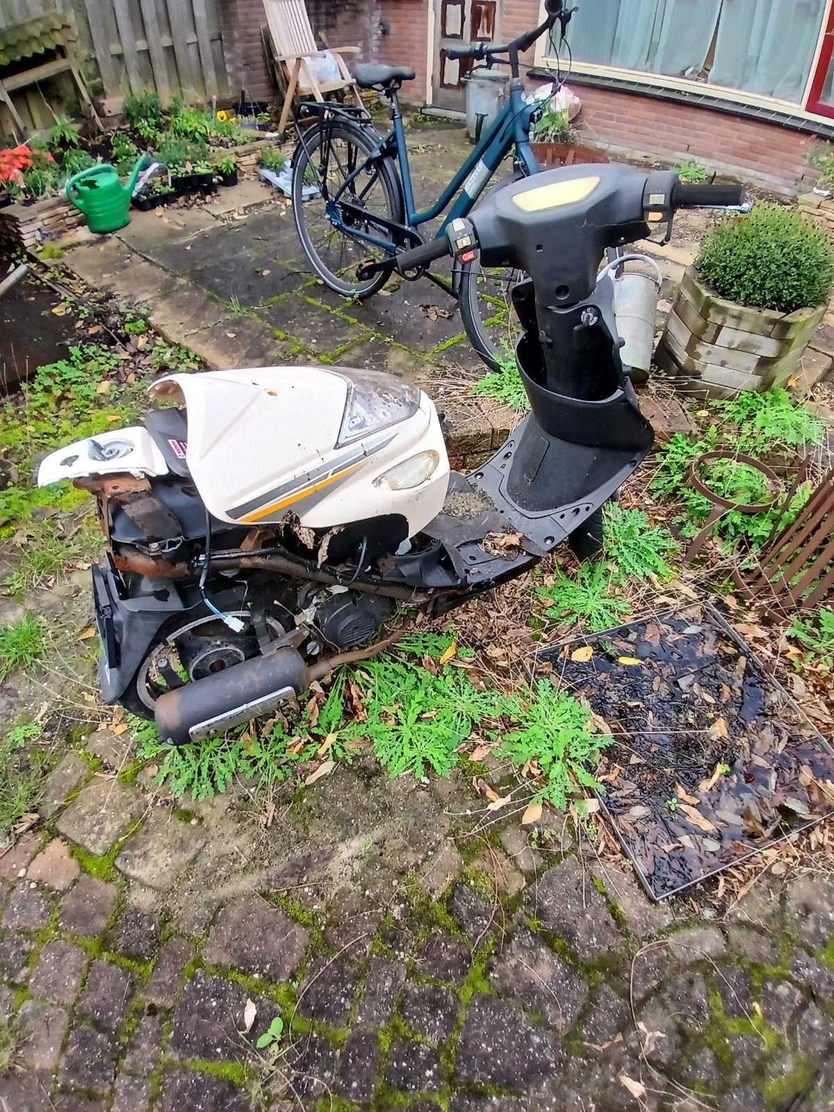 scooter znen 50cc gratis ophalen, Ophalen, Gebruikt, Benzine, Overige merken