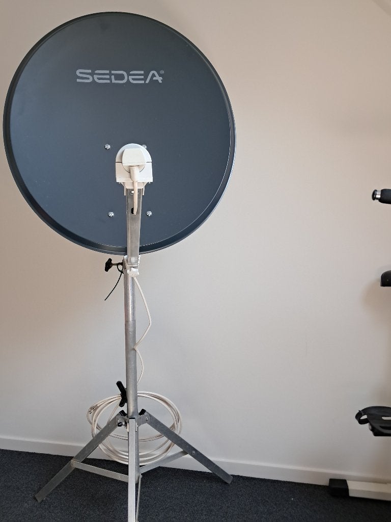 Satelliet schotel, Ophalen, Zo goed als nieuw, Overige merken