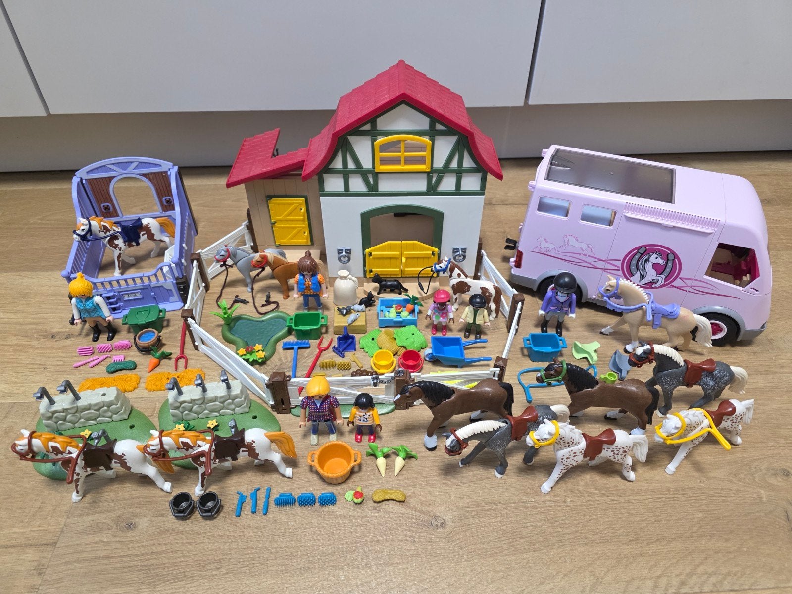 Playmobil 6927 ponypark, 71237 paardentransportwagen en meer, Ophalen of Verzenden, Zo goed als nieuw