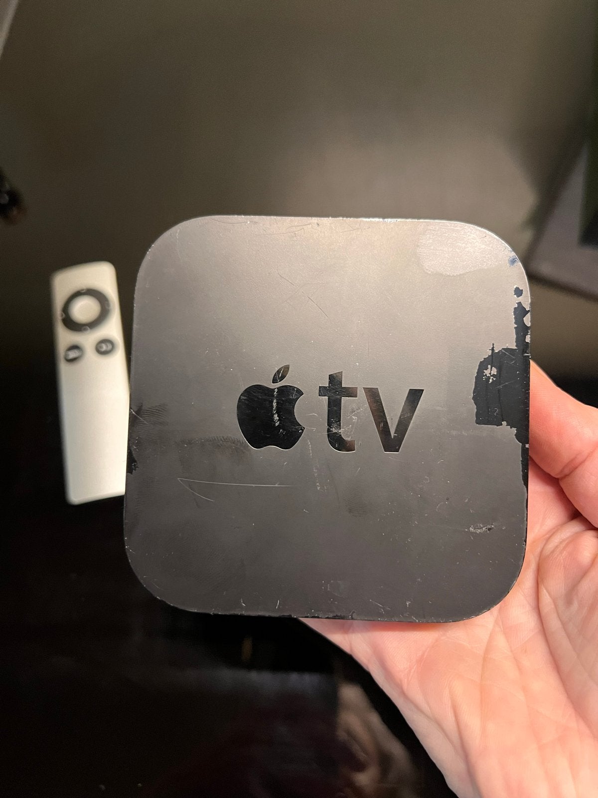 Apple TV met afstandsbediening en stroomkabel, Ophalen of Verzenden, Gebruikt, HDMI, Zonder harde schijf
