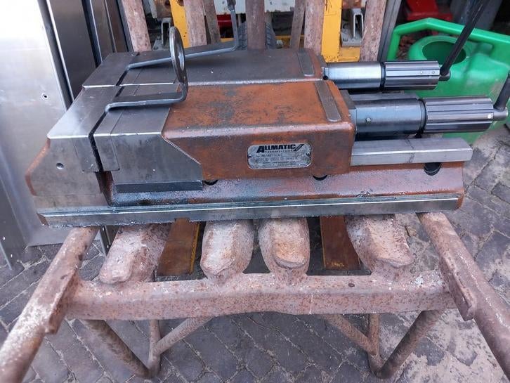 Allmatic Jakob freesklem HD 160 Machineklem spanklem, Doe-het-zelf en Verbouw, Gereedschap | Freesmachines, Gebruikt, Overige soorten