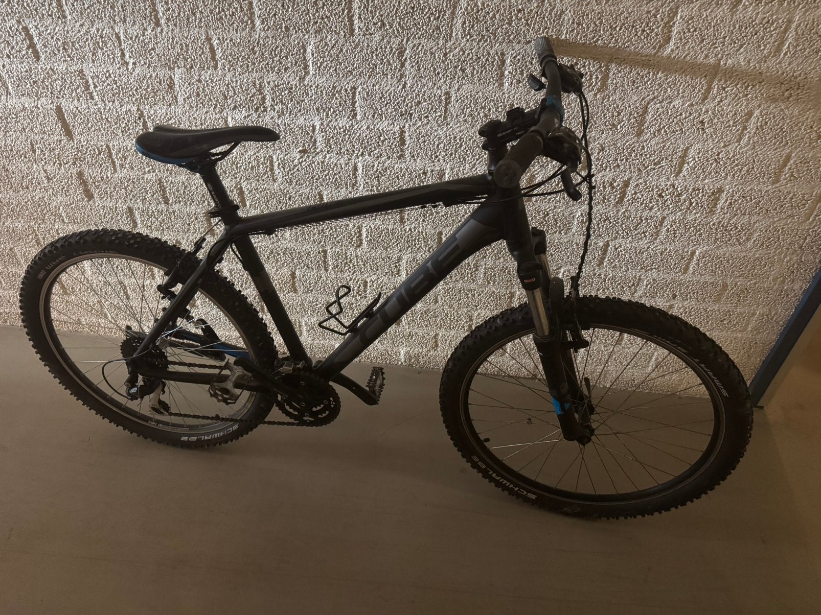 Cube fiets met nieuw achterwiel (1.70m-1.75m), 53 tot 57 cm, Ophalen, Zo goed als nieuw, Overige merken