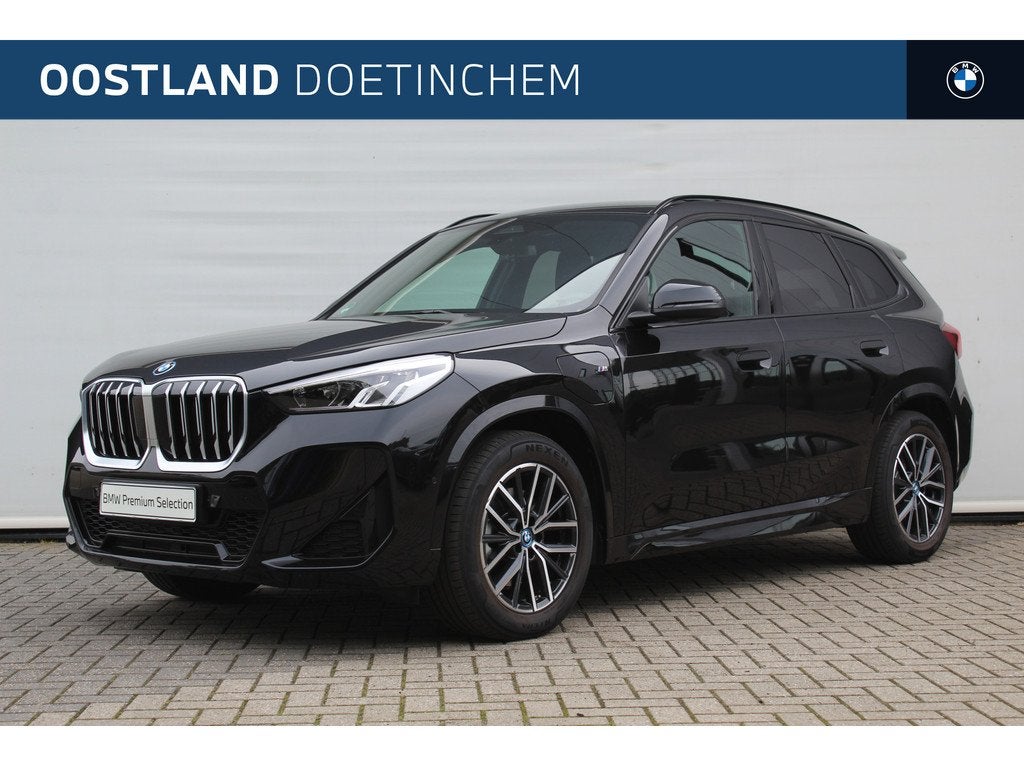BMW X1 xDrive25e M Sport Automaat / Trekhaak / Sportstoelen, Auto's, BMW, Bedrijf, Te koop, X1, 4x4, Achteruitrijcamera, Alarm