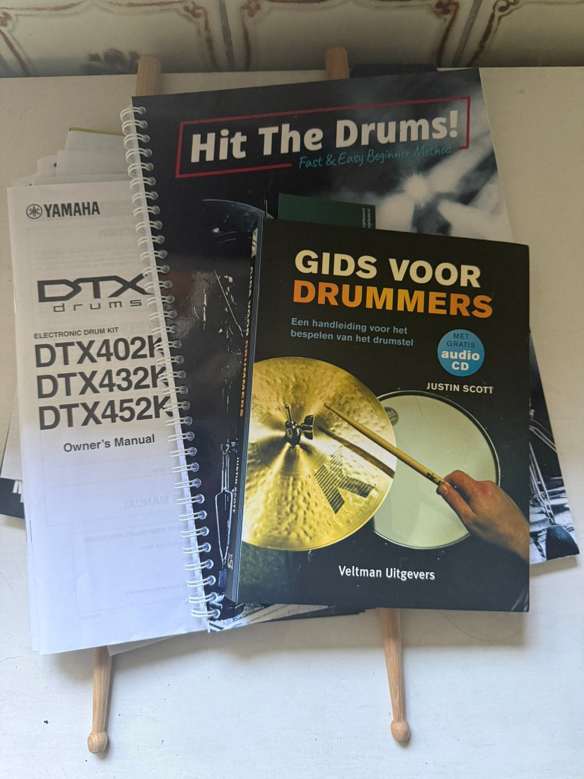 Yamaha Electrisch Drumstel  DTX402K, Boeken, Detectives, Ophalen of Verzenden, Zo goed als nieuw