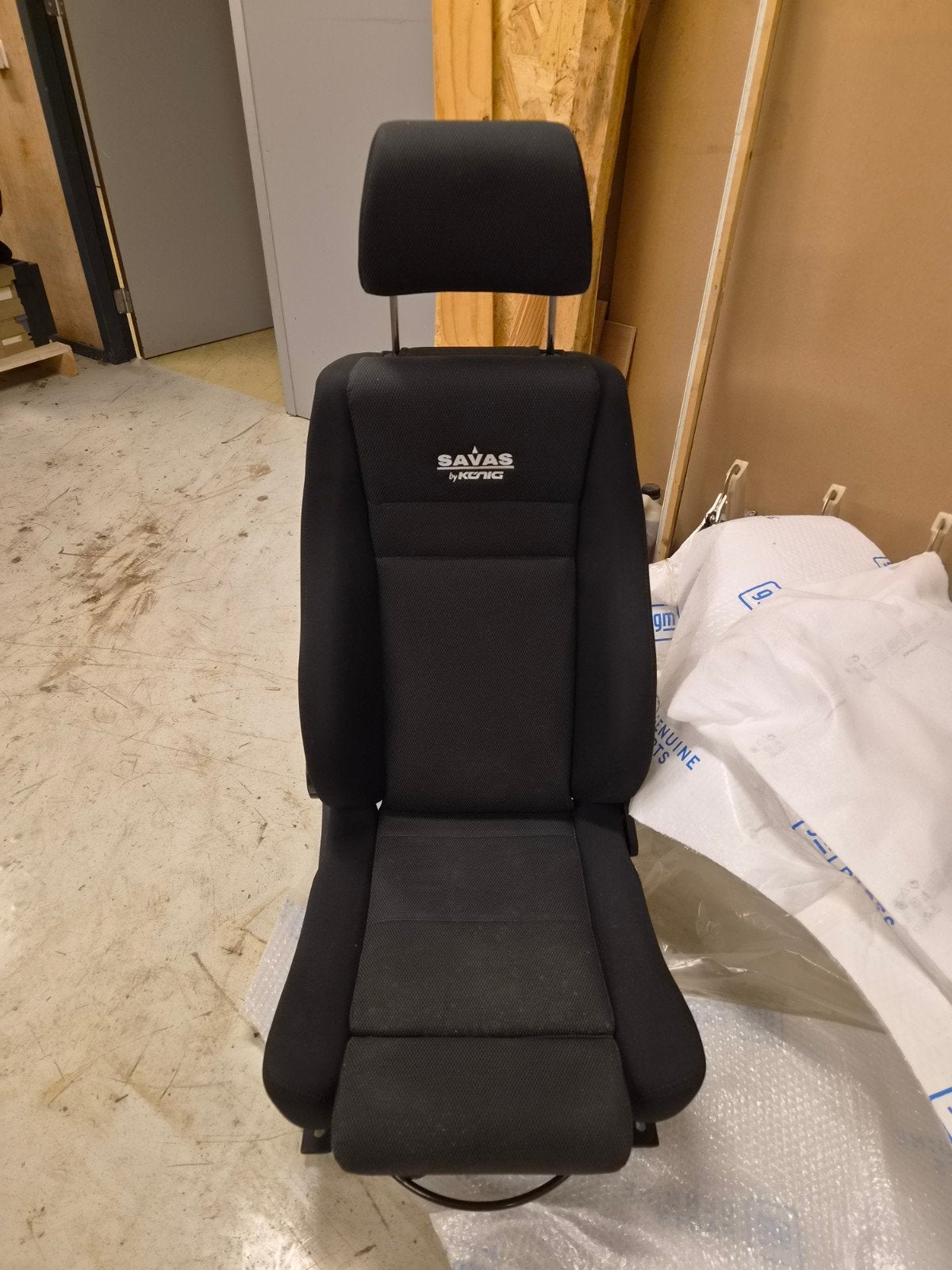 Autostoel Savas by König met frame voor Mazda CX30, Auto-onderdelen, Interieur en Bekleding, Ophalen, Gebruikt, Mazda