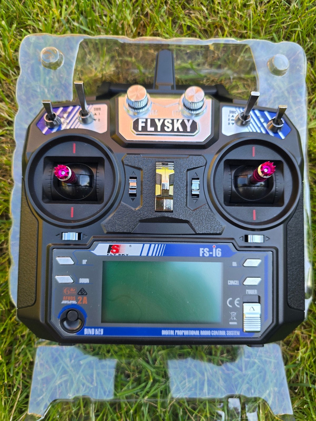 FlySky FS-i6 zender – ooit onderdeel van een groots plan, Hobby en Vrije tijd, Modelbouw | Radiografisch | Vliegtuigen, Ophalen of Verzenden