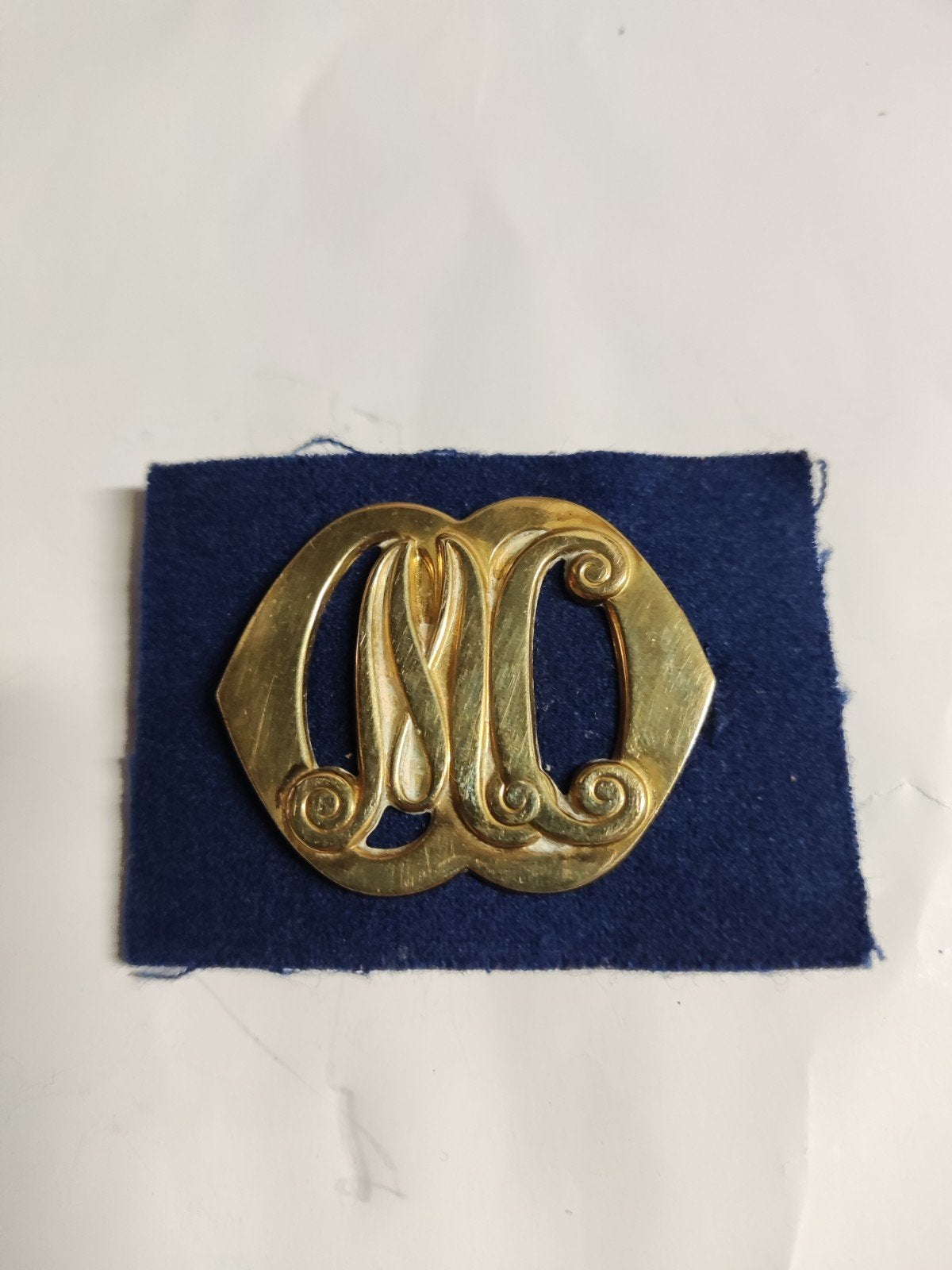 Baretembleem Korps Mobiele Colonnes (KMC), Ophalen of Verzenden, Landmacht, Nederland, Embleem of Badge