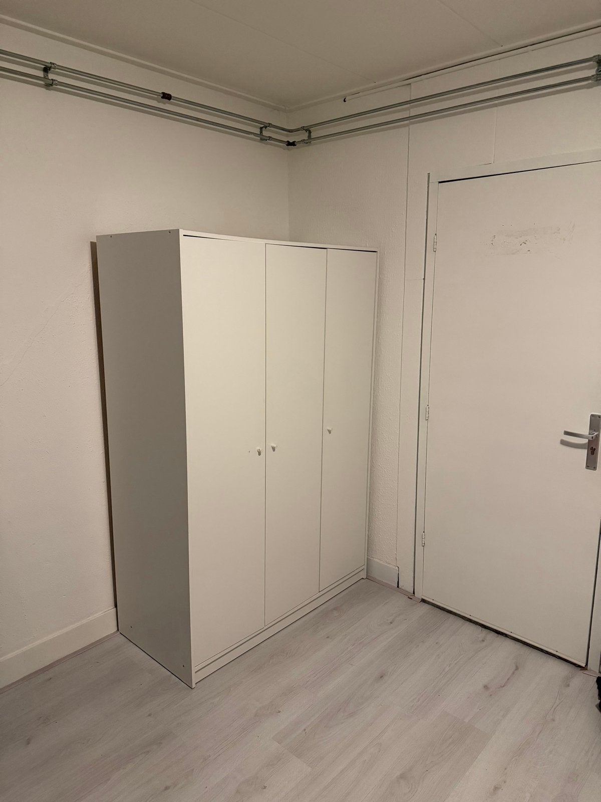 Witte kast - 55x117x180 cm, Huis en Inrichting, Ophalen, Overige materialen, Gebruikt, 100 tot 150 cm
