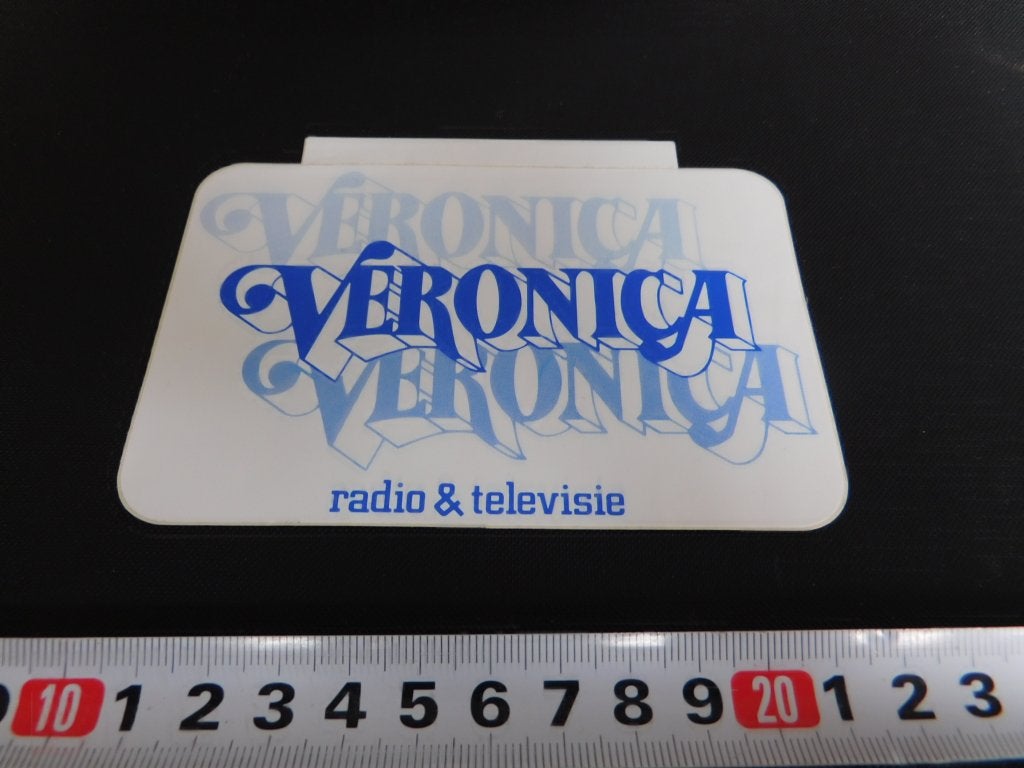 sticker Omroep  VERONICA radio & televisie, Ophalen, Zo goed als nieuw
