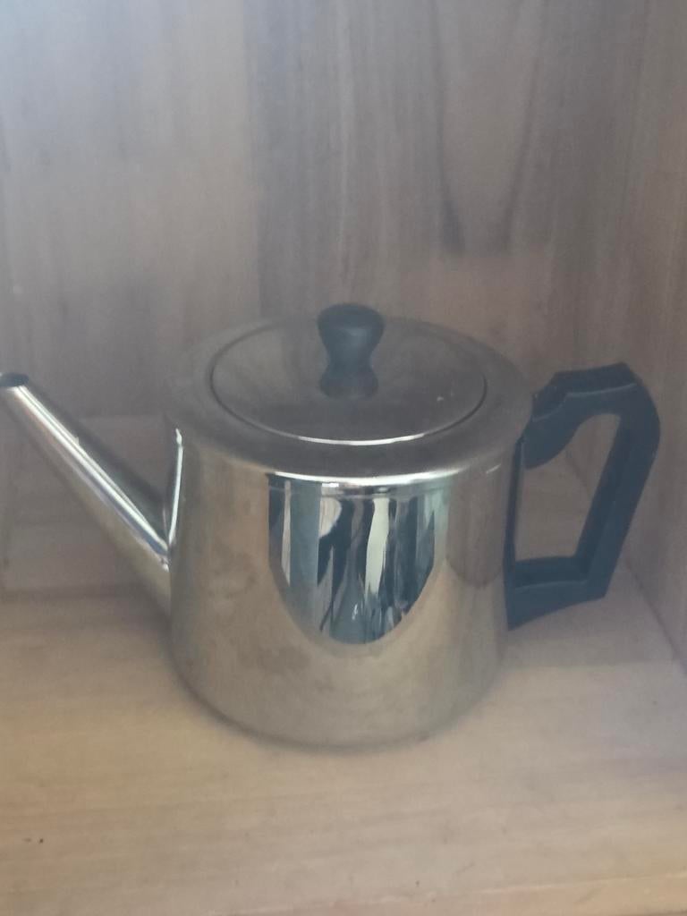 Metalen theepot met zwart handvat Douwe Egberts, Huis en Inrichting, Keuken | Keukenbenodigdheden, Ophalen of Verzenden, Gebruikt