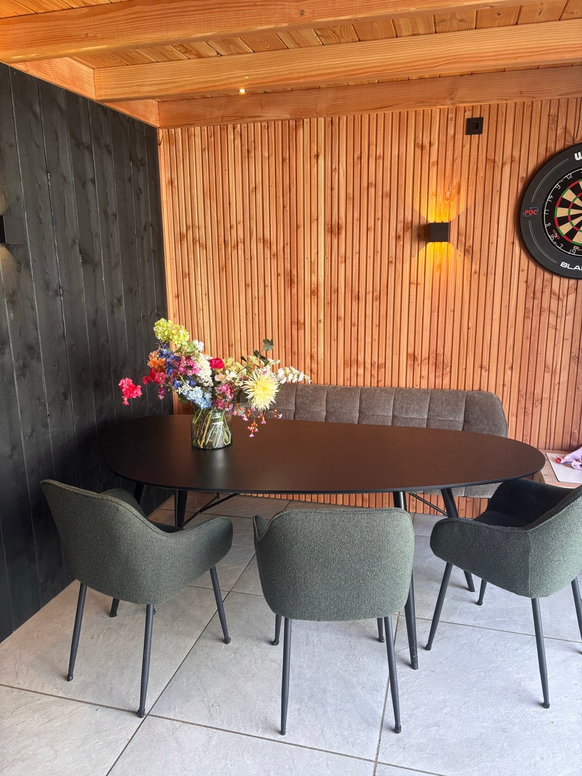 Zelf Ontworpen organische tafel - Zwart Houtmotief, Huis en Inrichting, Ophalen of Verzenden, Gebruikt, Ovaal, Overige houtsoorten