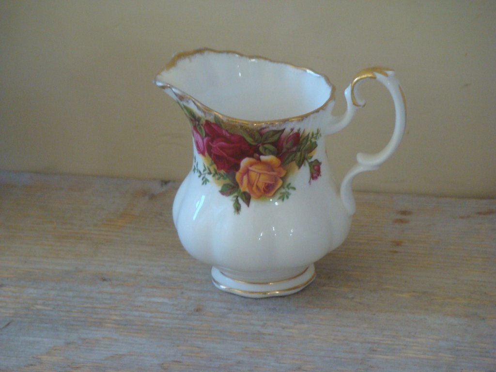 Servies, Engels, Royal Albert, OLD COUNTRY ROSES, Ophalen of Verzenden