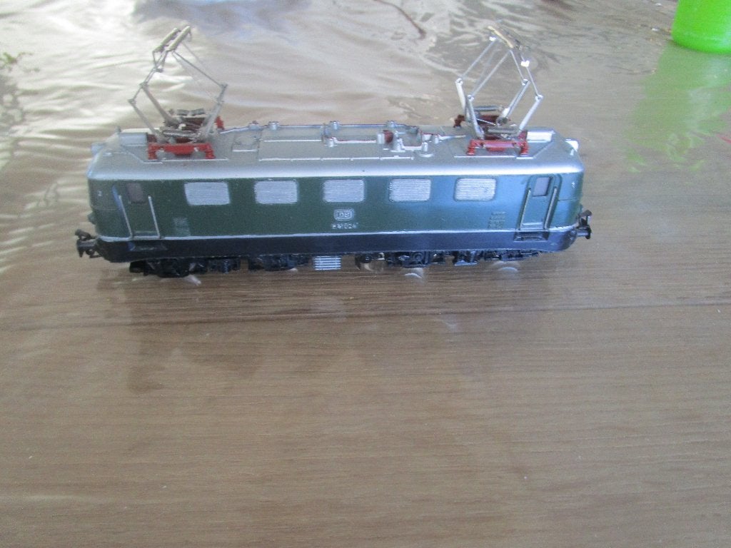 Marklin 3037 elektrische locomotief., Wisselstroom, Gebruikt, Locomotief, Ophalen of Verzenden