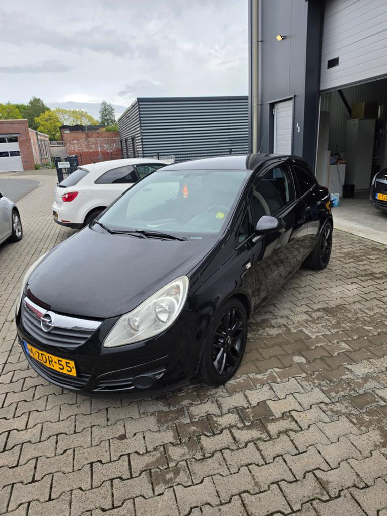 Opel Corsa 1.2 16V 3D 2008 Airco | Camera achter | Carplay, Voorwielaandrijving, 40 €/maand, 1229 cc, Zwart