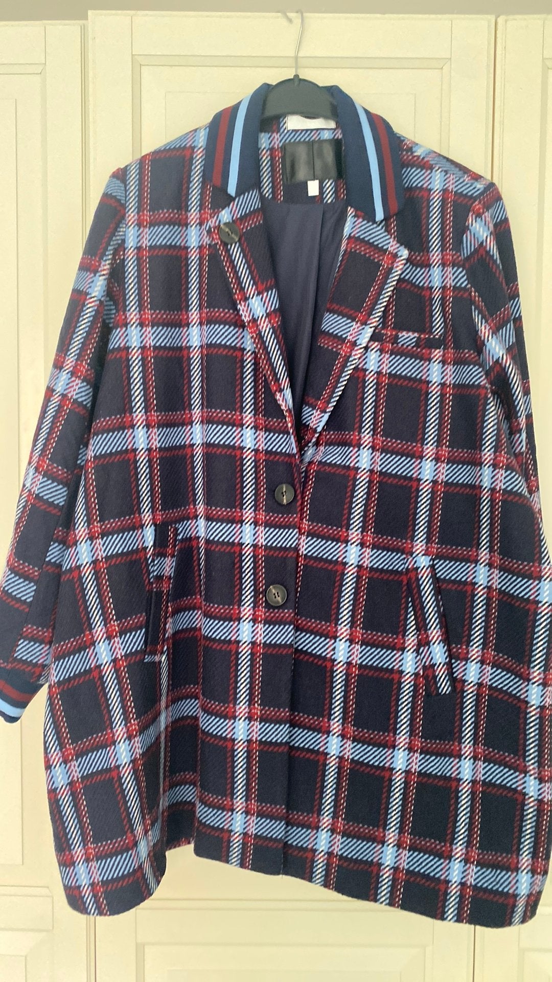 Mooie nieuwe jas 50, Kleding | Dames, Grote Maten, Ophalen of Verzenden, Zo goed als nieuw, Zwart, Jas of Mantel