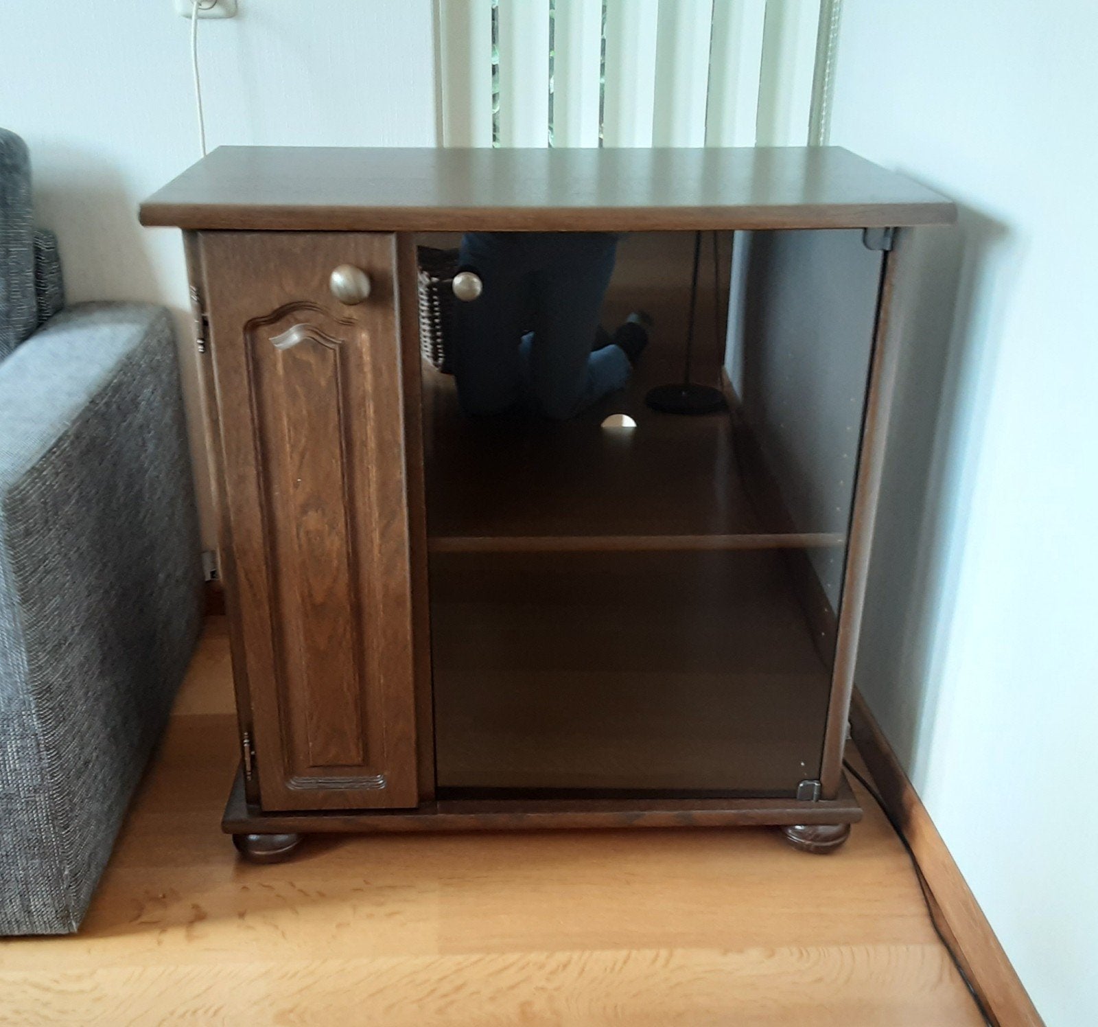 Opbergkastje voor TV / CD's/  CD speler., Ophalen, 25 tot 50 cm