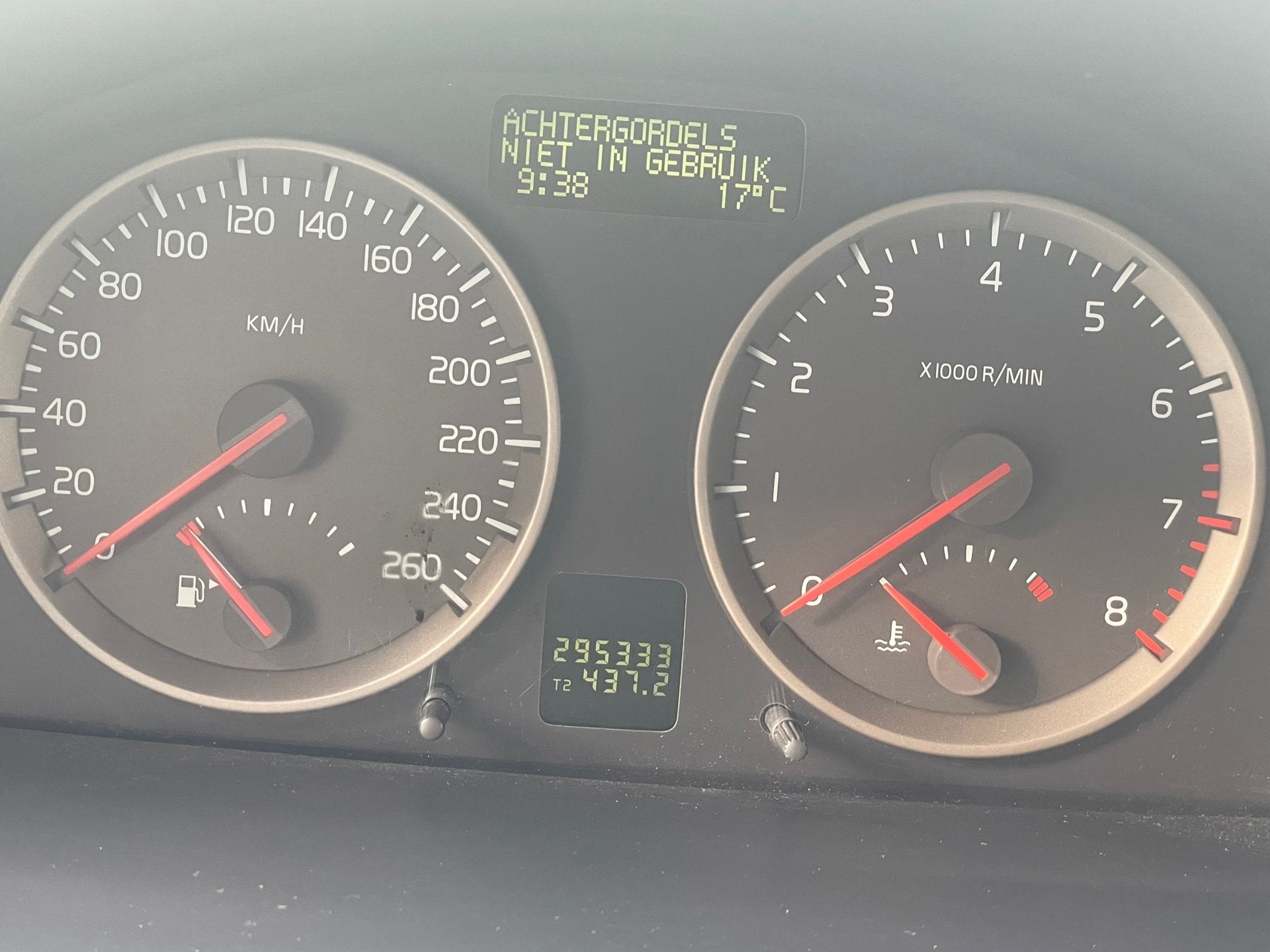 Volvo V50 1.8 Momentum, Auto's, Volvo, Voorwielaandrijving, 125 pk, 4 cilinders, Blauw