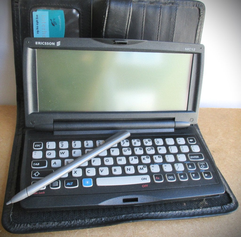 Ericsson MC12 Mobile Companion~In Lederen etui~Vintage, Computers en Software, Ophalen of Verzenden