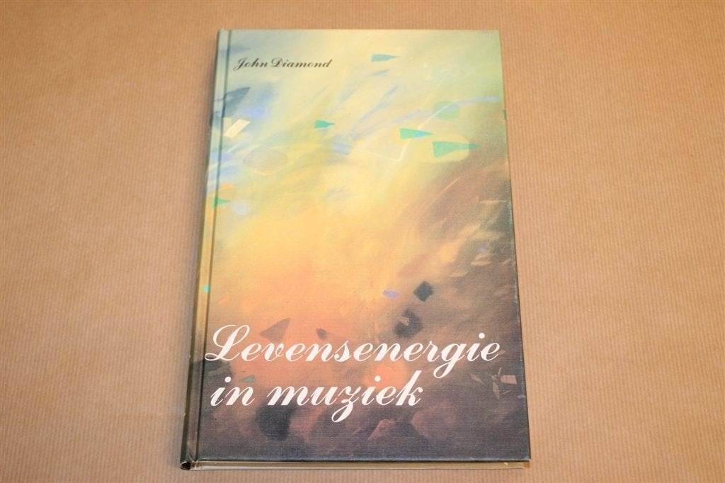 Levensenergie in Muziek — Muziek & Gezondheid, Ophalen of Verzenden, Gelezen, Overige onderwerpen, Achtergrond en Informatie