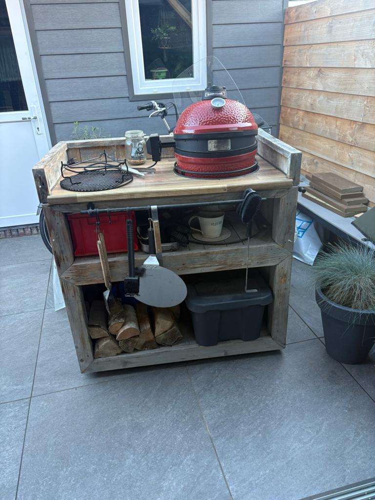 Kamado Joe Junior met spit en pizza steen excl meubel, Tuin en Terras, Barbecue-accessoires, Gebruikt, Ophalen