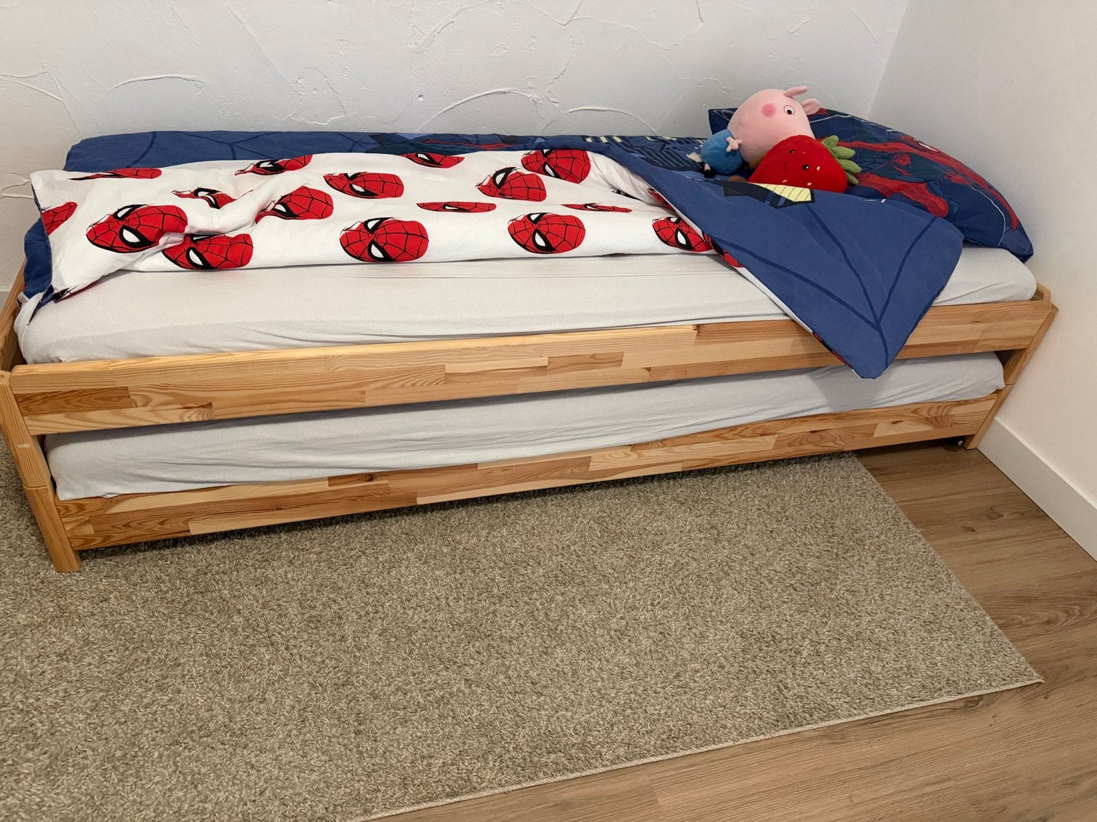 IKEA UTÅKER stapelbed met 2 matrassen, 80x200 cm, Ophalen, Overige kleuren, Tweepersoons, Zo goed als nieuw