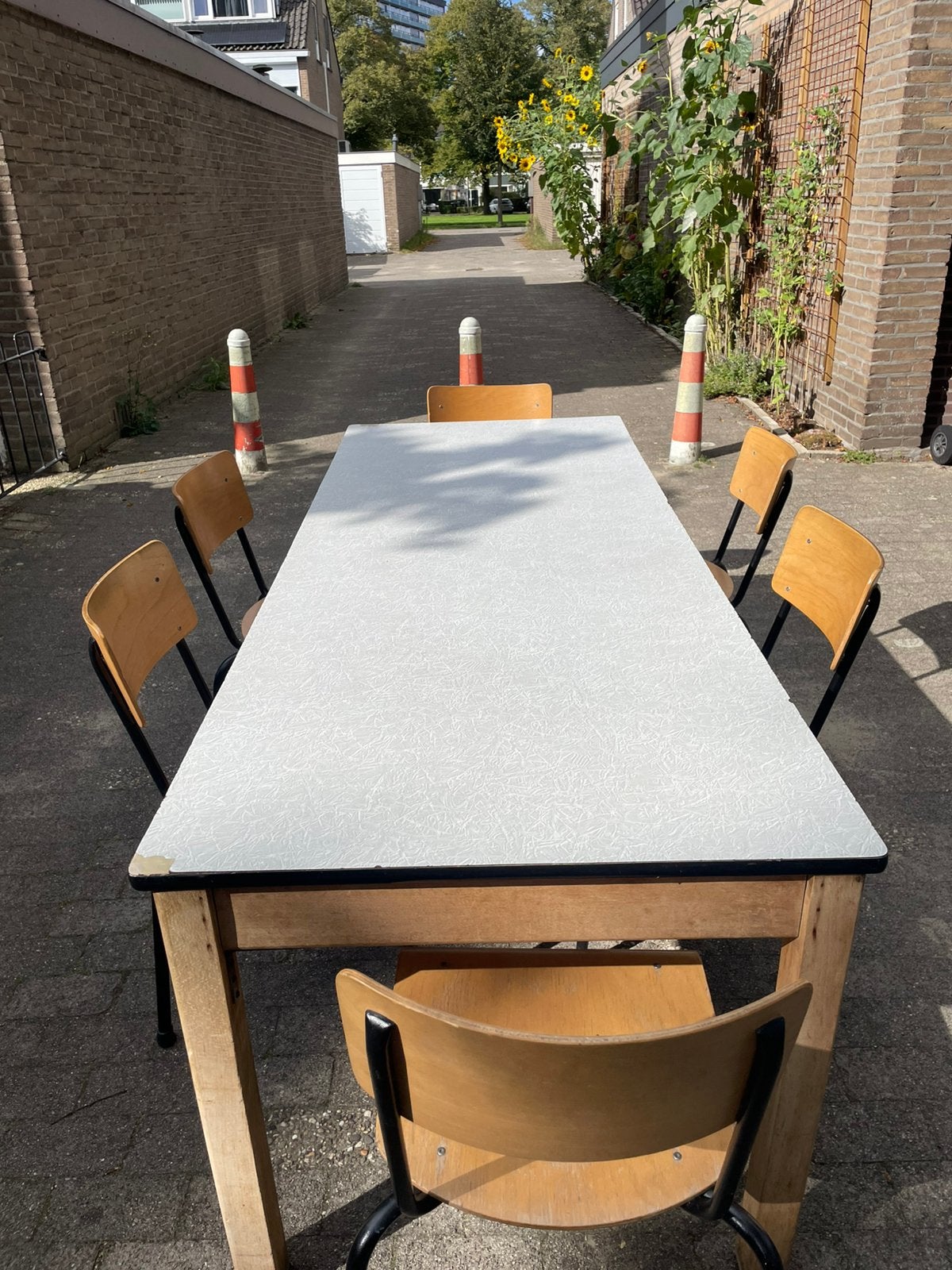 Originele retro eethoek: Grote formica tafel met 6 stoelen, Verzamelen, Ophalen, Huis en Inrichting
