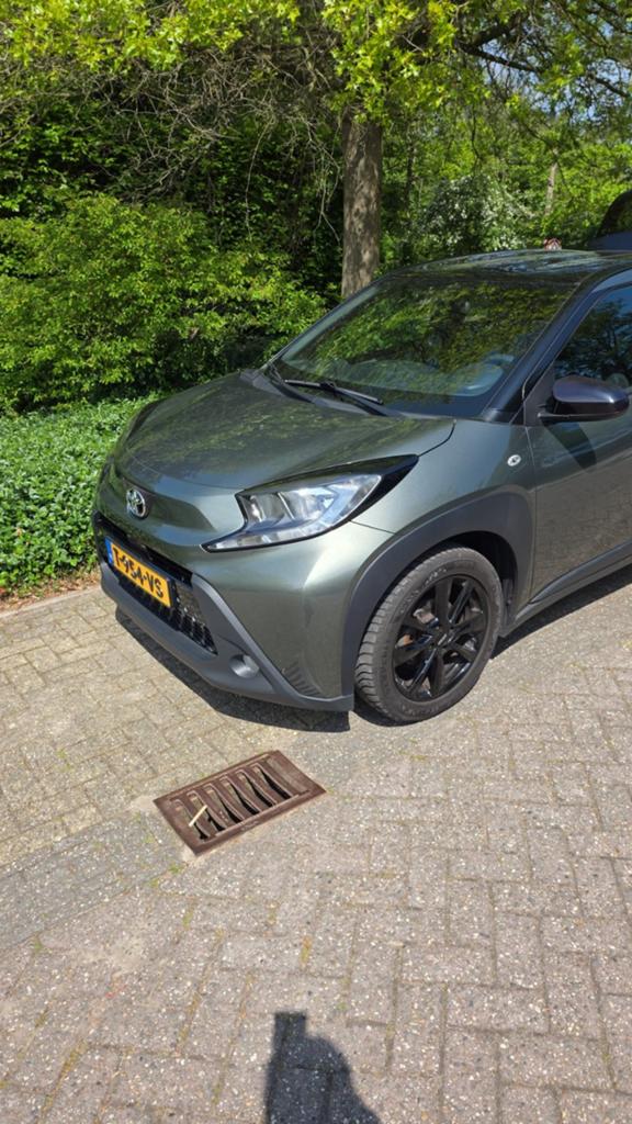 Toyota Aygo X 1.0 Vvt-i MT 72pk 2022 automaat-applecarplay, Auto's, Stof, 4 stoelen, Aygo X, Particulier