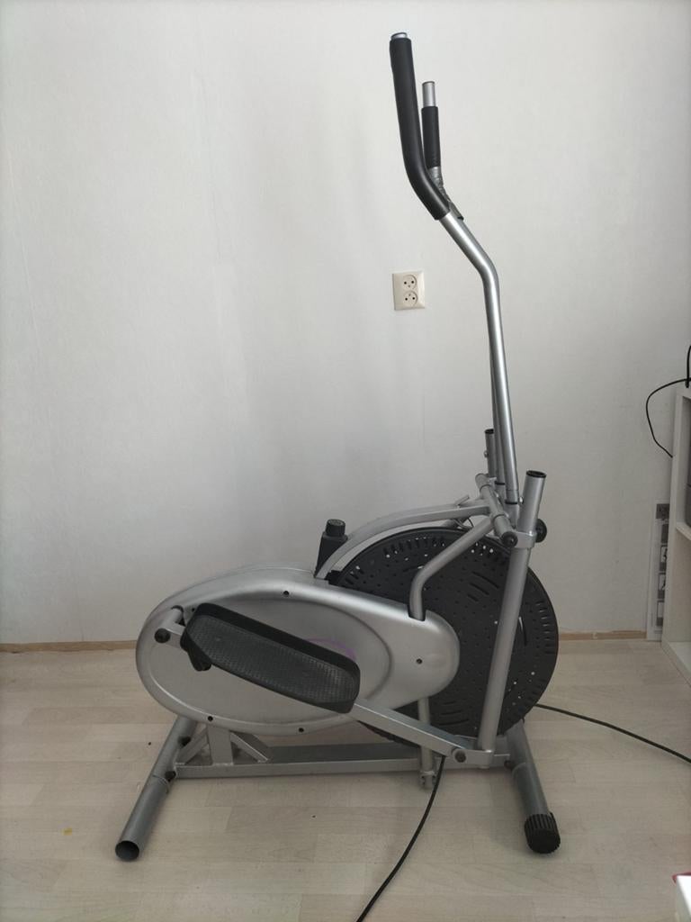 Crosstrainer gratis af te halen, Sport en Fitness, Fitnessmaterialen, Ophalen, Gebruikt, Overige typen