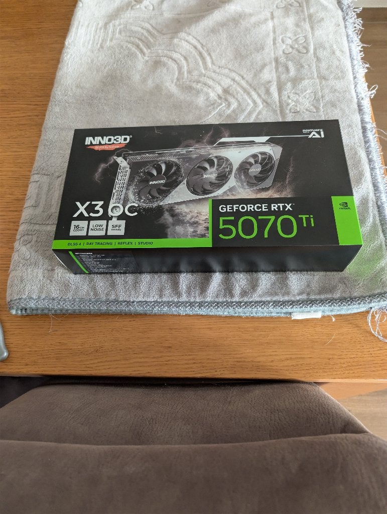 NVIDIA Geforce RTX 5070TI INNO3D, Computers en Software, Videokaarten, Ophalen, GDDR6, PCI-Express 4, Zo goed als nieuw