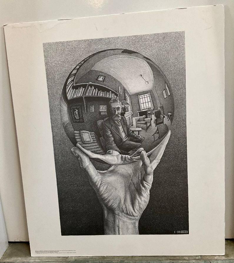 Door Erven MAURITS ESCHER uitgegeven Sphere met Zelfportret, Antiek en Kunst, Ophalen