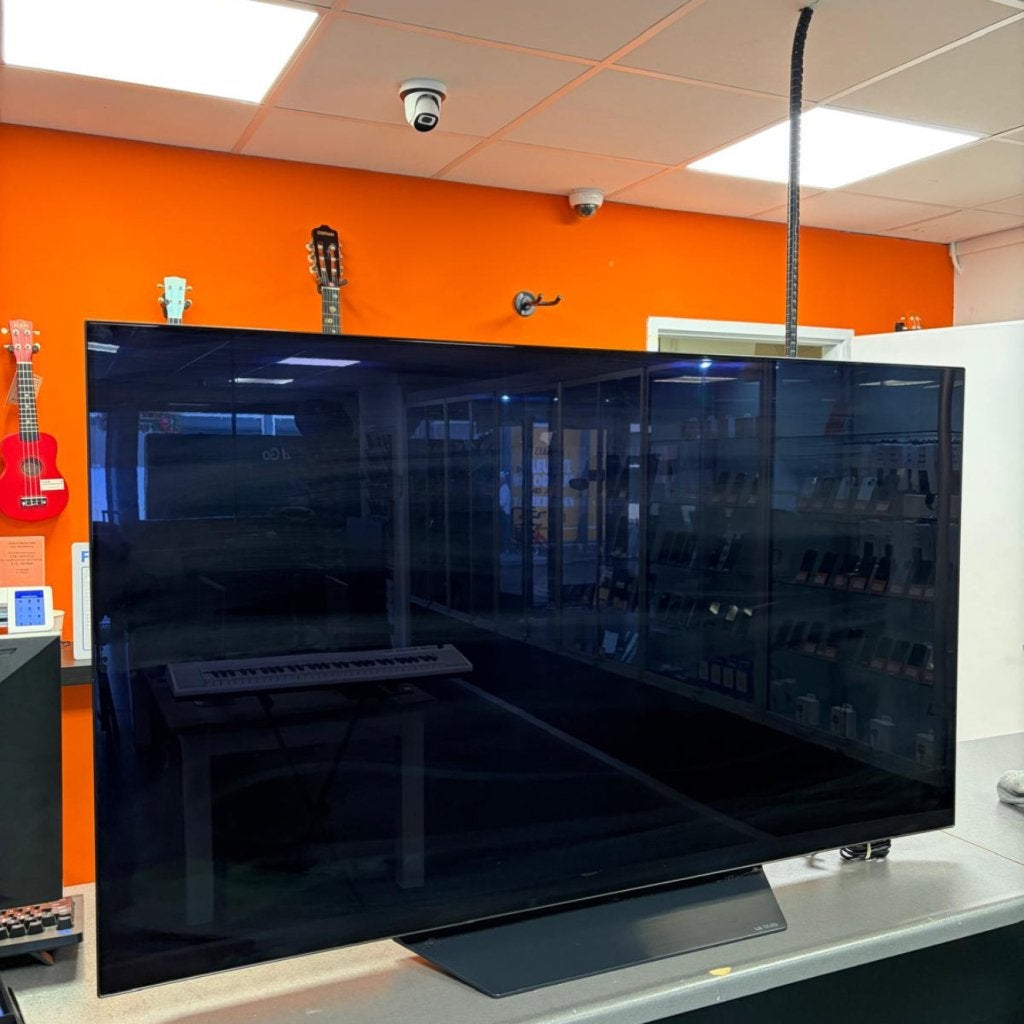 Foto 2 van LG OLED55B9PLA 55'' 4K Ultra HD OLED TV + Afstandsbediening