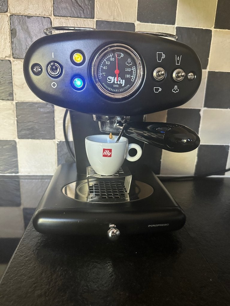 iIly koffie machine, Zwart