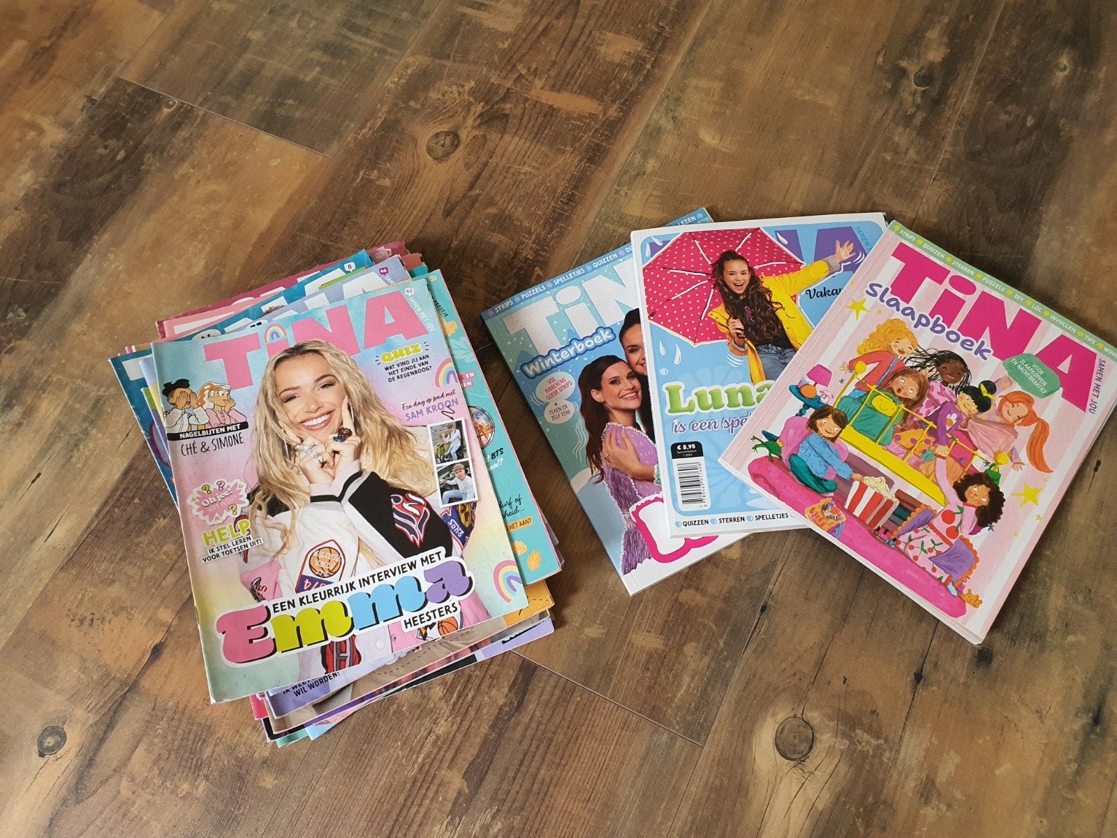 33 tina tijdschriften + 3 vakantie boeken, Boeken, Ophalen, Gelezen