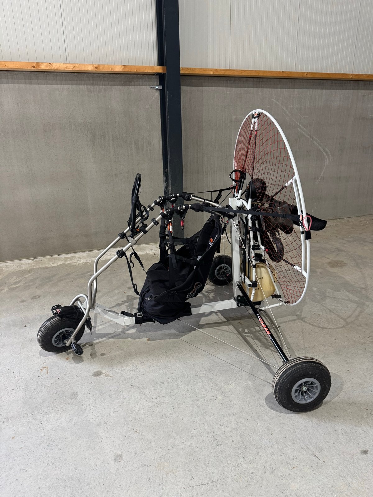 Paramotor trike flashcruiser met rider moster 185., Ophalen, Gebruikt, Paramotor, Gemotoriseerd