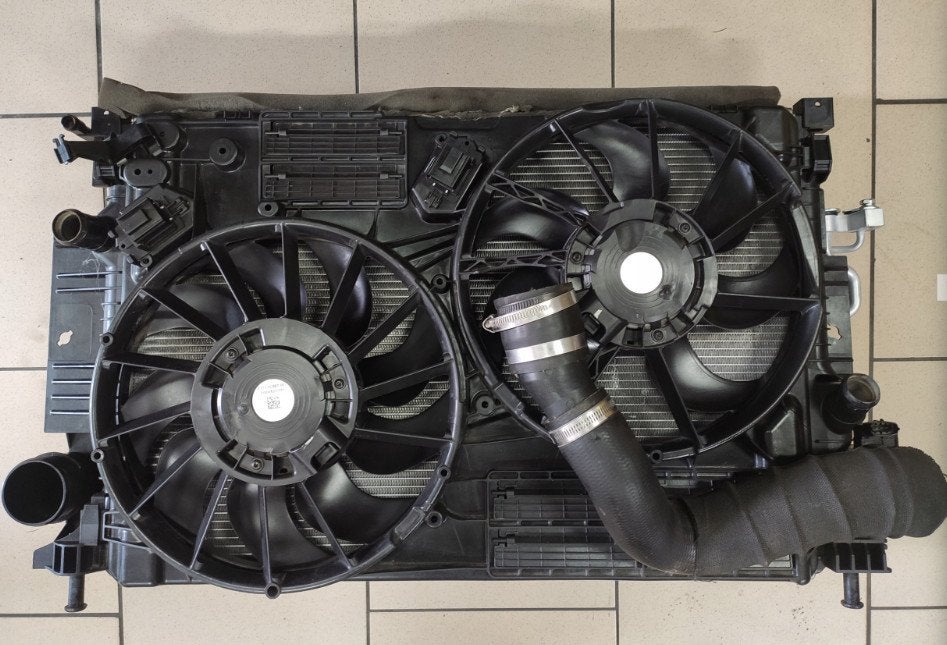 Koelerpakket FORD KUGA ESCAPE 2.0T RADIATOR SET, Gebruikt, Info@ford.com, Ophalen of Verzenden, Ford