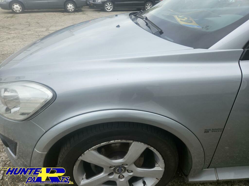 Voorscherm L 477-46 Volvo C30 ('09-'12) 31276299, Gebruikt, Ophalen of Verzenden, Volvo, Volvo