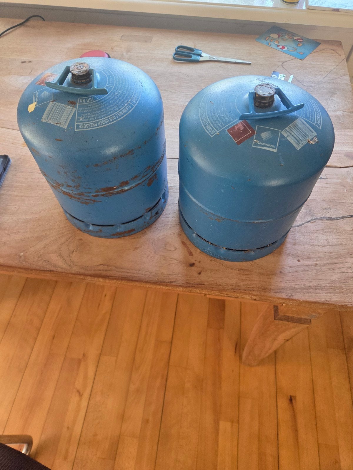2 Campingaz gasflessen, model 907, Caravans en Kamperen, Kampeeraccessoires, Ophalen, Gebruikt