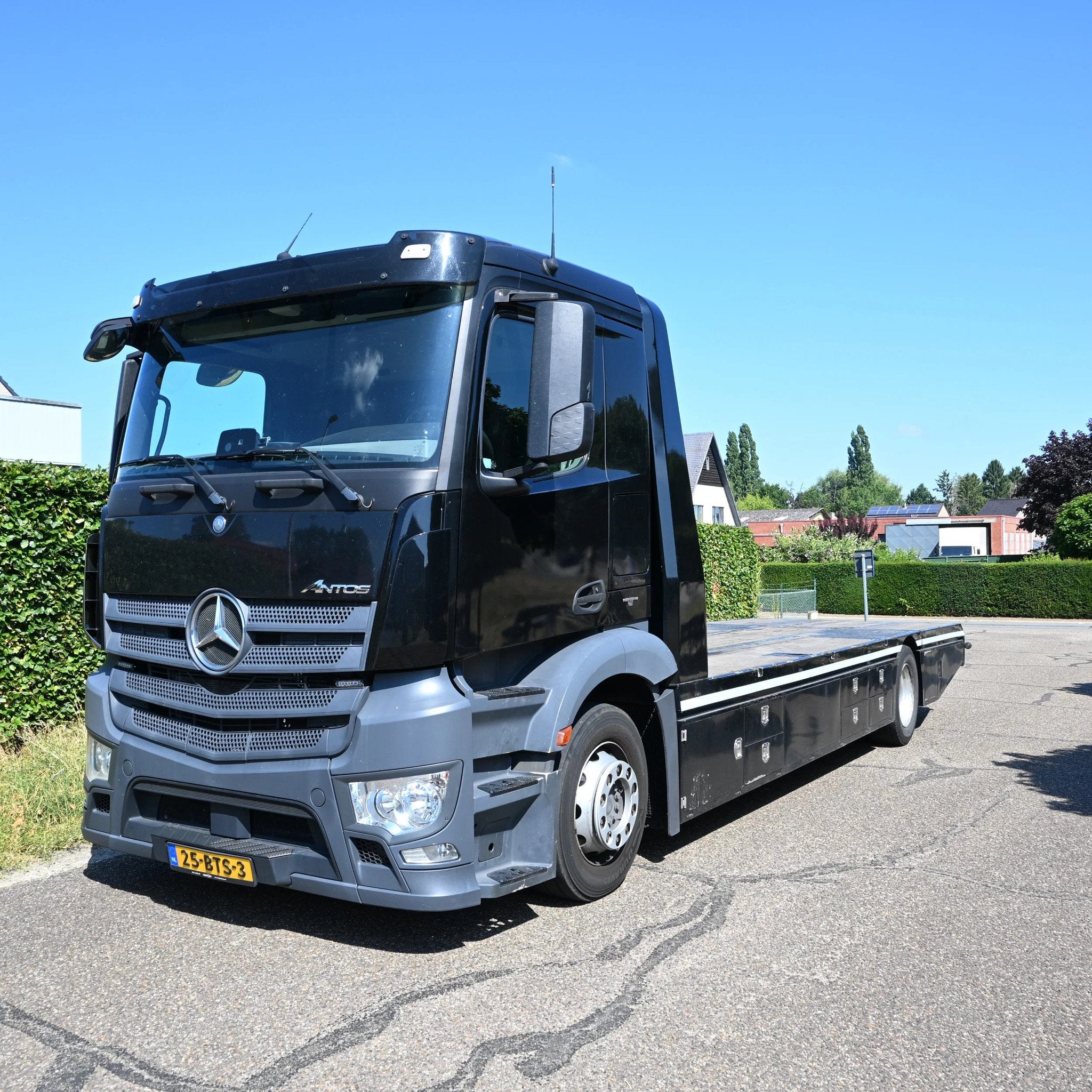 Mercedes-Benz Antos 1830 oprijwagen oprij vrachtwagen, Automaat, Achterwielaandrijving, Euro 6, Zwart