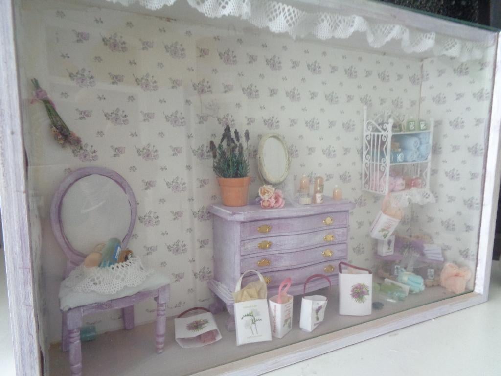 Mooi kijkkastje....Poppenhuis 1:12..(Foto E20), Ophalen of Verzenden, Nieuw, Poppenhuis