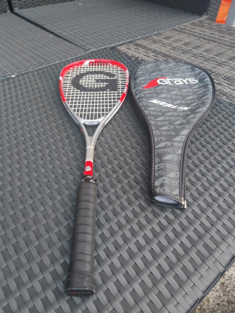 Grays Merlin Squash Racket met Hoes - Zo goed als nieuw, Sport en Fitness, Ophalen of Verzenden, Grays, Nvt, Nvt