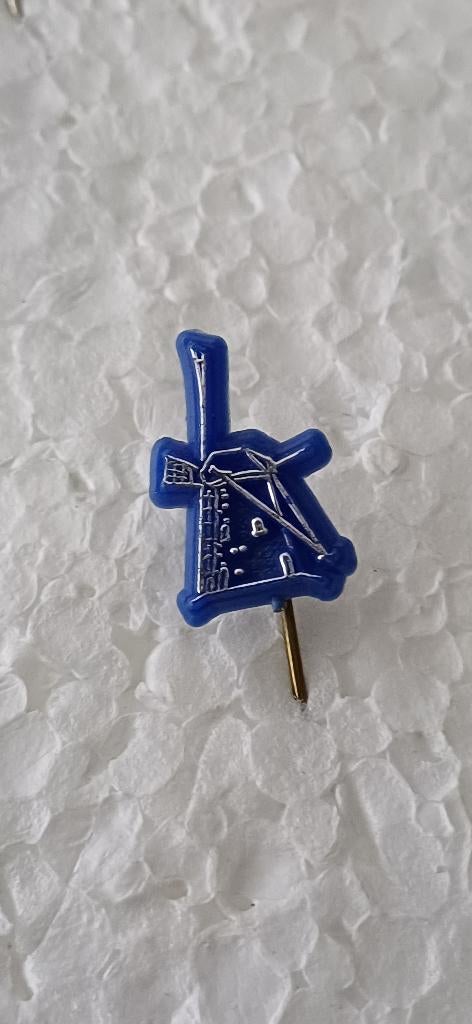 Molen, molenaar, Verzamelen, Speldjes, Pins en Buttons, Ophalen of Verzenden, Zo goed als nieuw, Overige onderwerpen