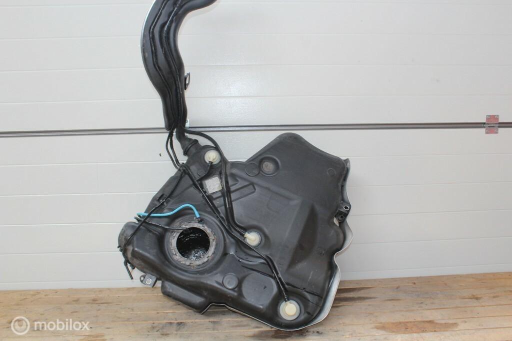 Benzinetank ​​1K0201138M​ ​​VW GOLF V / AUDI A3 8P, Ophalen, Gebruikt, Volkswagen